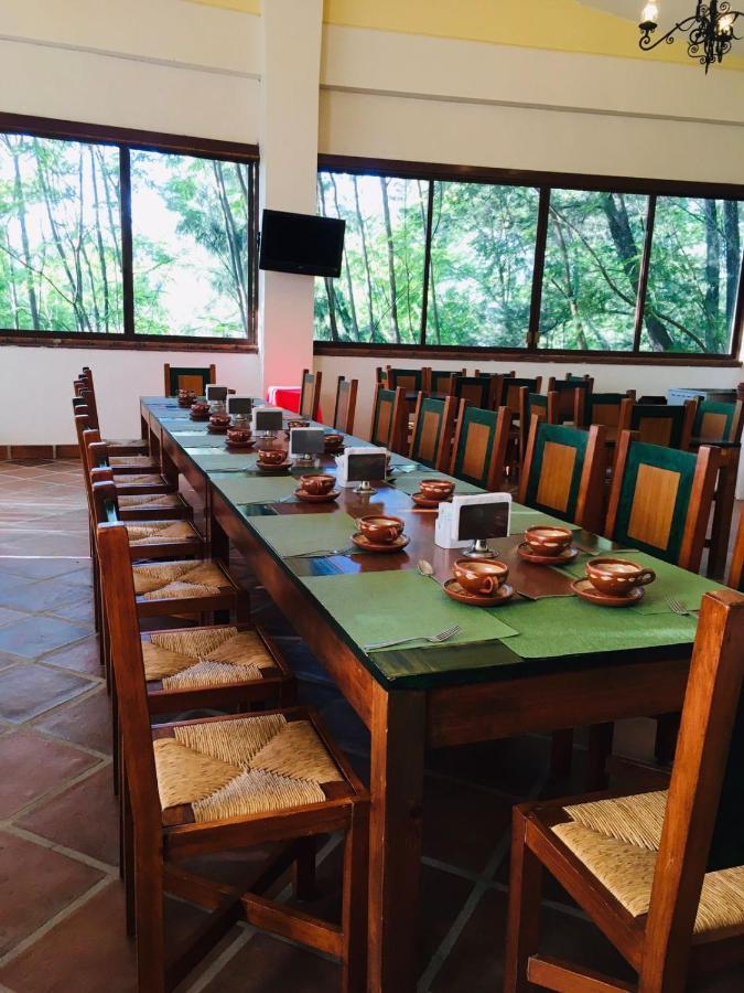 Posada Los Colorines Zinapecuaro Bagian luar foto